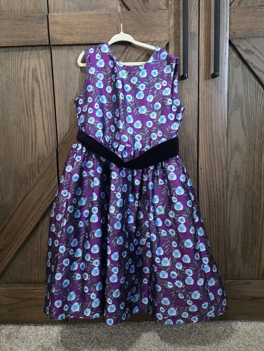 Oscar de la Renta Purple Floral Satin Party Dress with Black Velvet Waistband